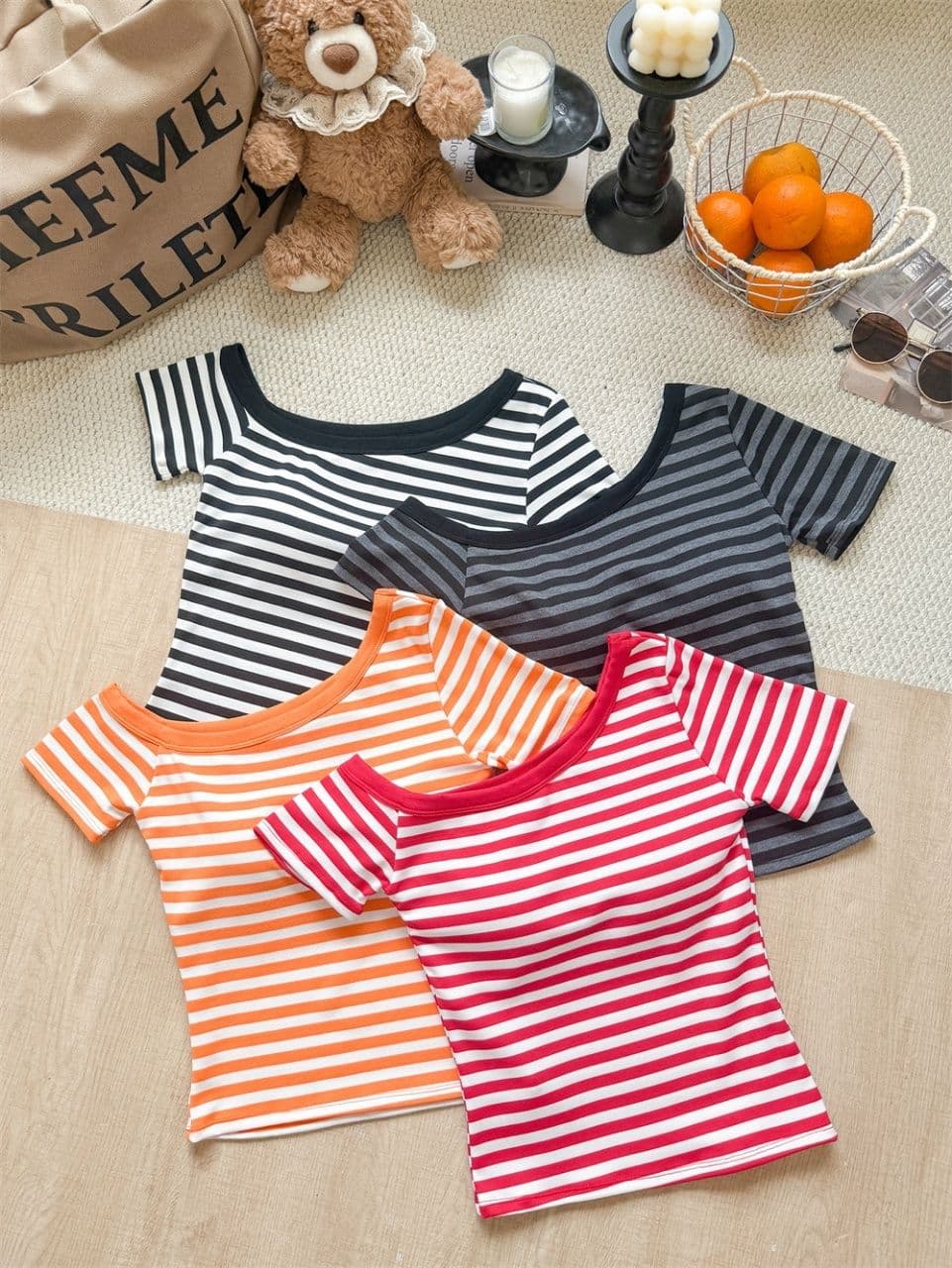 비스듬한 어깨 스트라이프 반팔 티셔츠 여성 2026 여름 새로운 몸매 가꾸기 슬림해 보이는 ins Chic 작은 대중 오프숄더 인사이드 잡아라. 의류 상세 이미지 31