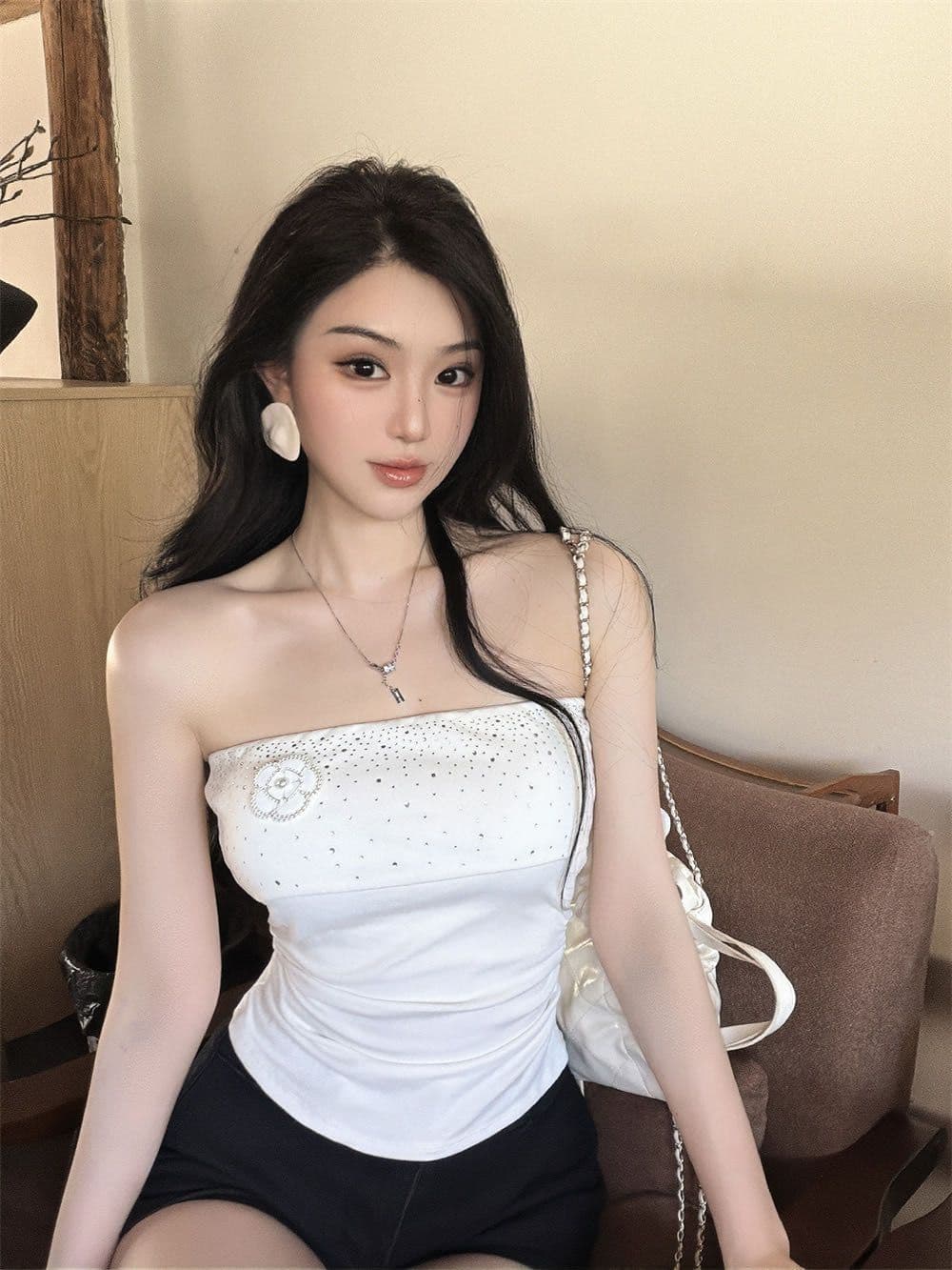순수한 욕망 섹시함 어깨끈 없음 꽃 핫픽스 닦아내 라. 포장 가슴 슬립 이슬 아름다움 조끼 작은 가슴 외출용 켜기 벨트 가슴 패드 여성 상세 이미지 4