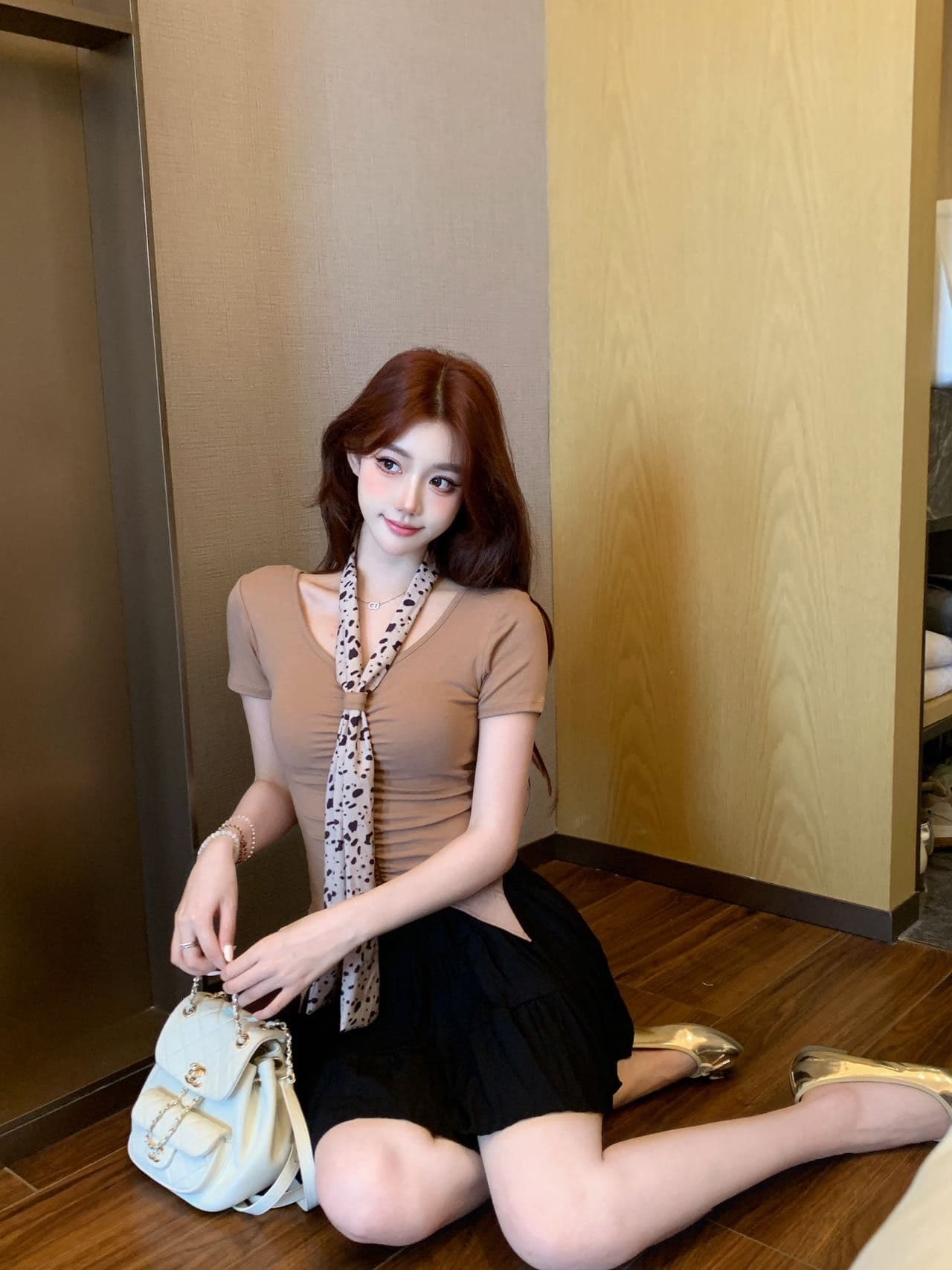 한 부서 레오파드 무늬 리본 V넥 반팔 티셔츠 여성 여름 벨트 가슴 패드 몸매 가꾸기 슬림해 보이는 인사이드 가져 가라. 외출용 핫걸 바람 맨위 상세 이미지 23