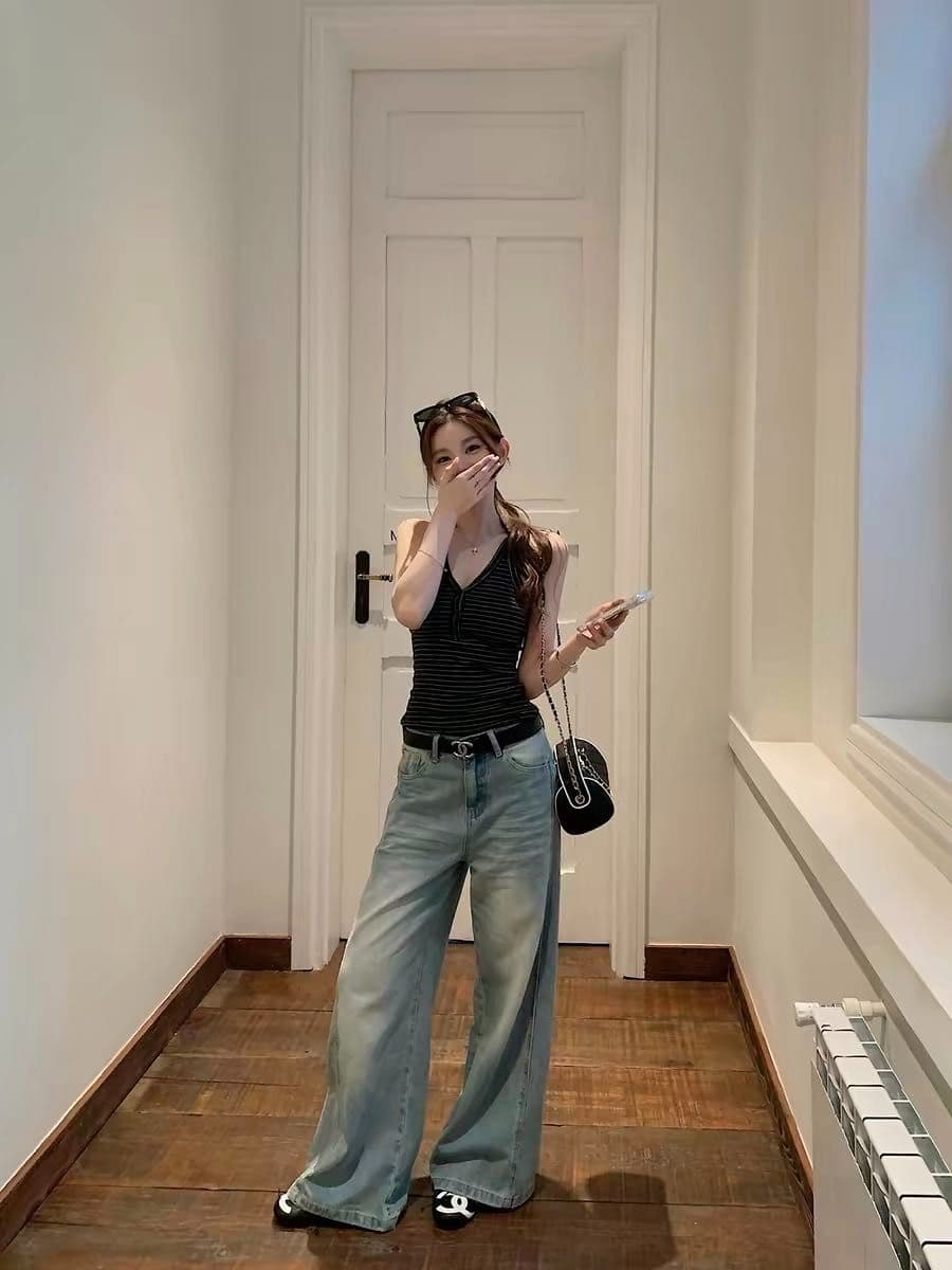 한 부서 반 개방 버클 V넥 리브 캐미솔 여름 몸매 가꾸기 슬림해 보이는 민소매 기본 셔츠 인사이드 가져 가라. 단색 어깨 상세 이미지 8