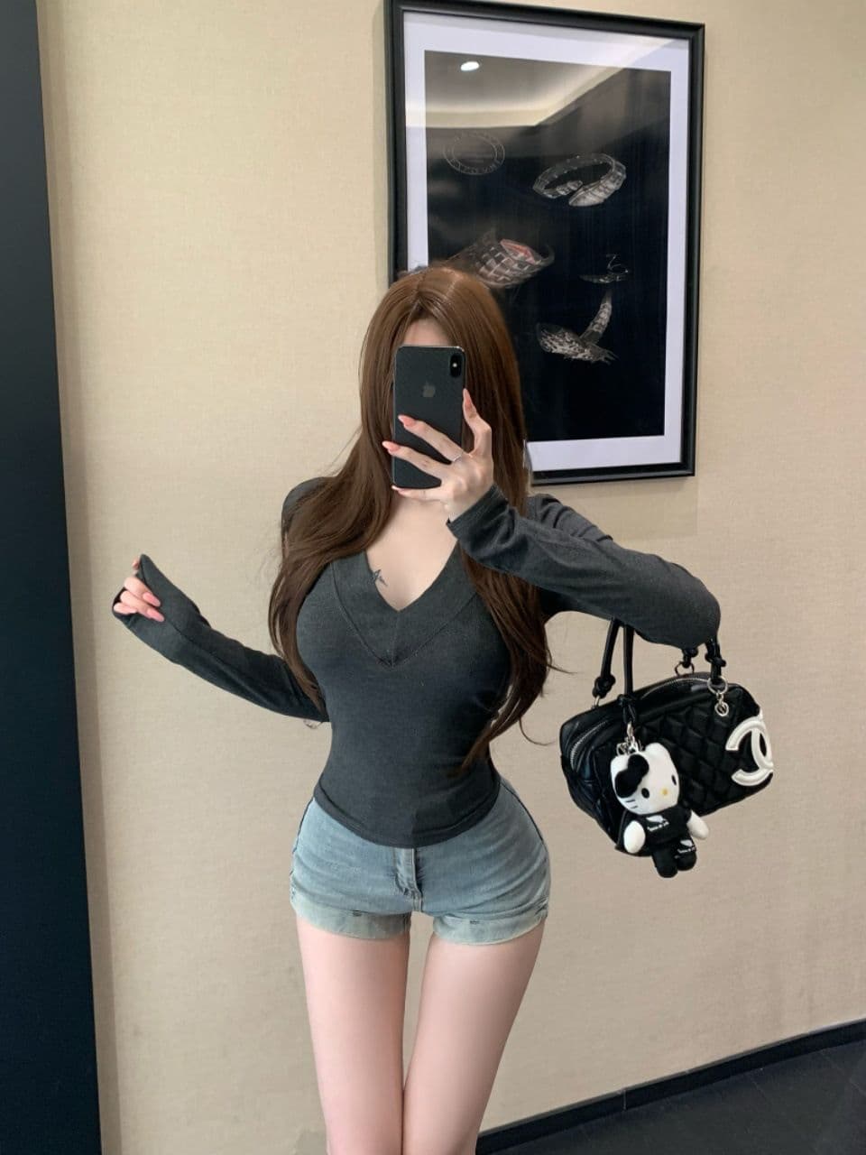이른 가을 새로운 순수한 욕망 섹시함 깊은 V 넥 긍정적 인 어깨 긴팔 몸매 가꾸기 슬림해 보이는 다용도 작은 대중 기본 셔츠 맨위 상세 이미지 12