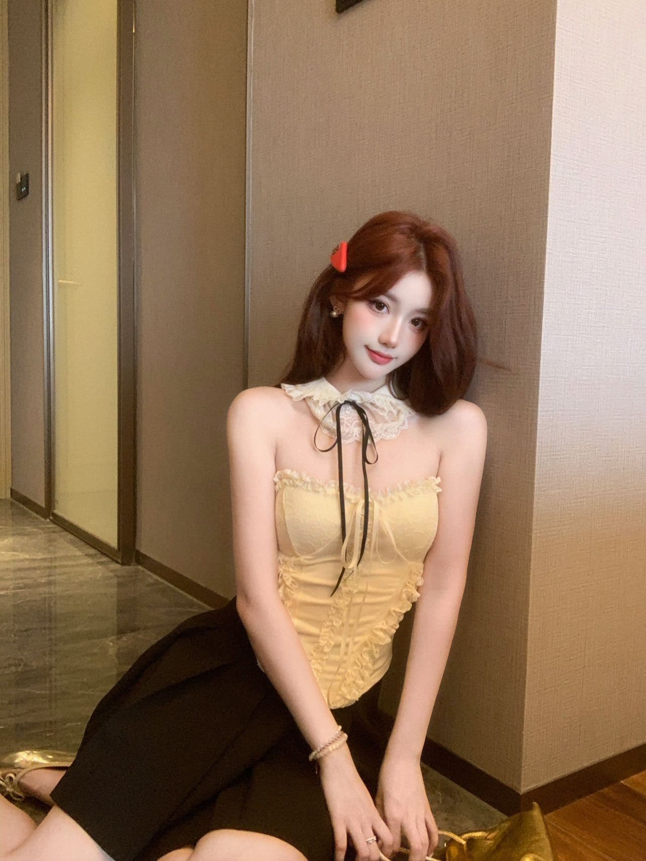 달콤함 프랑스식 순수한 욕망 바람 레이스 행침 목 조끼 여성 벨트 가슴 패드 인사이드 가져 가라. 명문 여성 천 골드 센스 민소매 튜브탑 맨위 상세 이미지 6