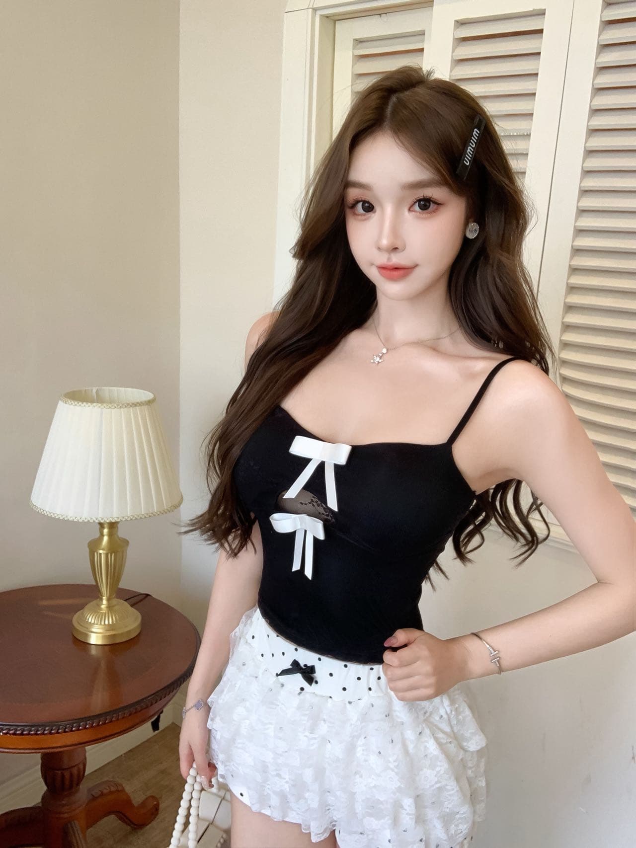 달콤한 매운맛 바람 V넥 홀로우 아웃 나비 매듭 레이스 캐미솔 순수한 욕망 섹시함 백리스 슬림해 보이는 민소매 다용도 맨위 상세 이미지 16