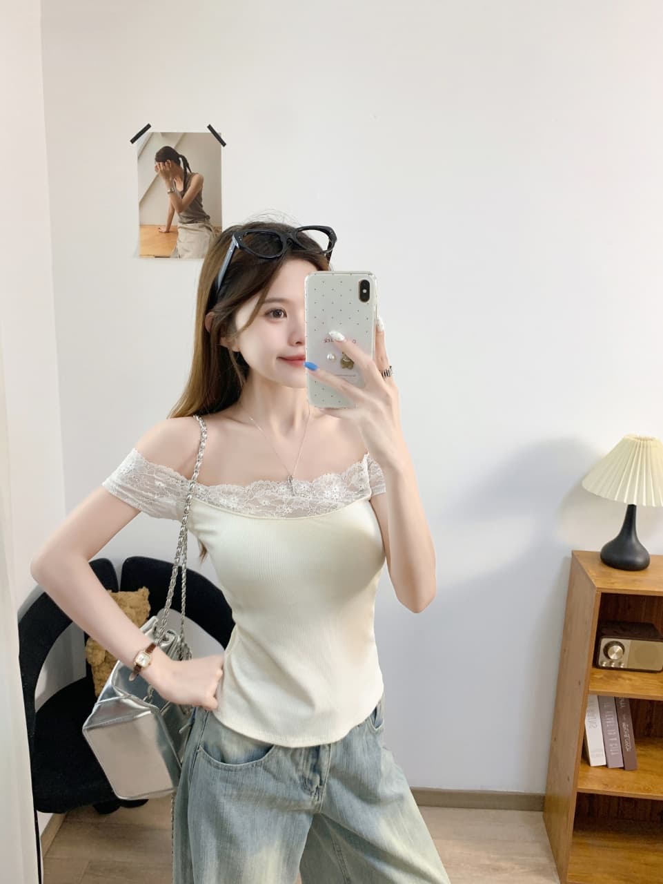 프랑스식 레이스 오프숄더 반팔 티셔츠 여성 2026 여름 새로운 허리 수축 몸매 가꾸기 슬림해 보이는 다용도 품격 맨위 상세 이미지 22