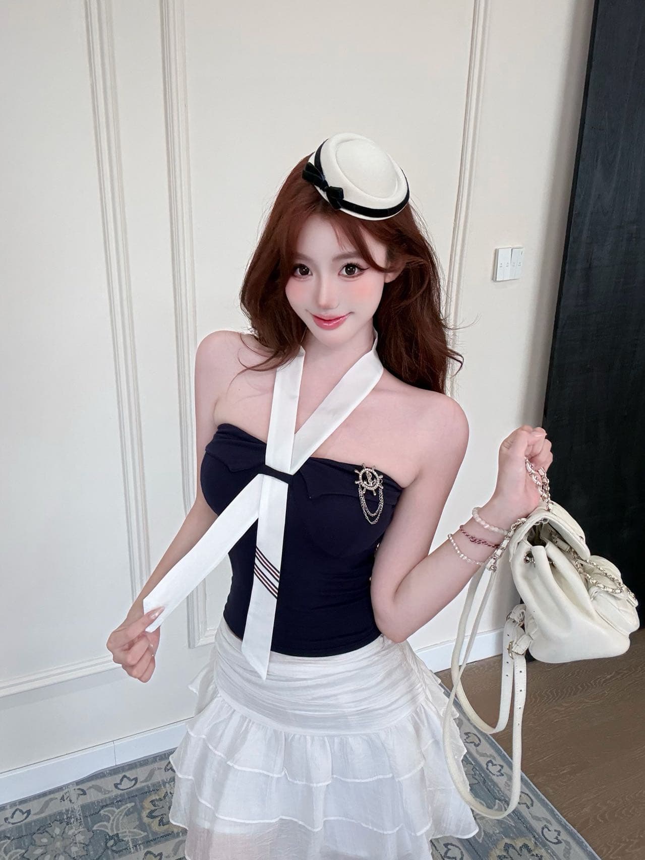 작은 샤넬 스타일 달콤한 핫걸 오프숄더 슬림해 보이는 배색 넥타이 조끼 여성 넥타이 아름다움 뒤로 상세 이미지 27