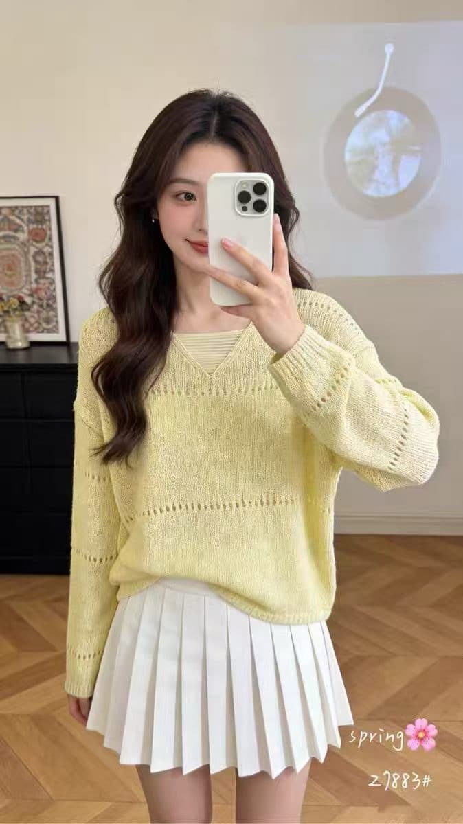 한국 동대문 홀로우 아웃 부드러운 바람 느긋한 바람 V넥 홀로우 아웃 디자인 고급 센스 니트 스웨터 여성 봄 여름 얇은 스타일 상세 이미지 4