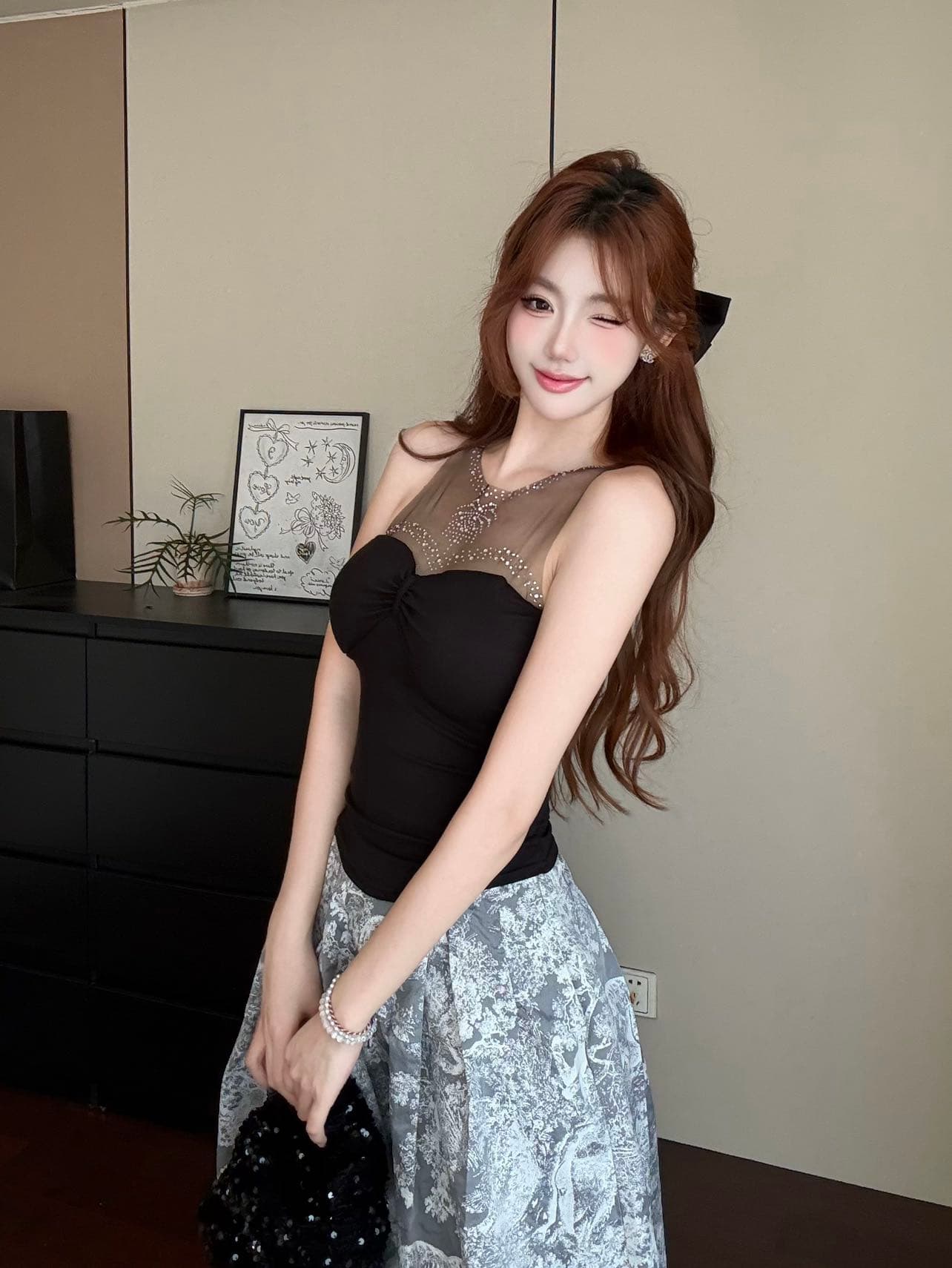 순수한 욕망 핫걸 미니멀리즘 몸매 가꾸기 한 단어 와이 캐미솔 인사이드 가져 가라. 외출용 디자인 벨트 가슴 패드 민소매 맨위 상세 이미지 7