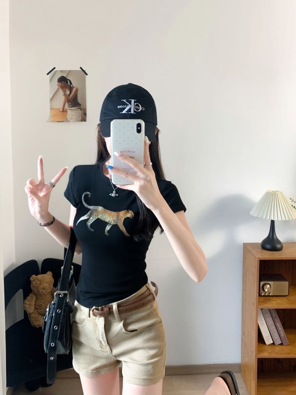 레트로 순면 반팔 맨위 여성 여름 표범 프린트 아메리칸 핫걸 ins 긍정적 인 어깨 다용도 슬림해 보이는 티셔츠 상세 이미지 17