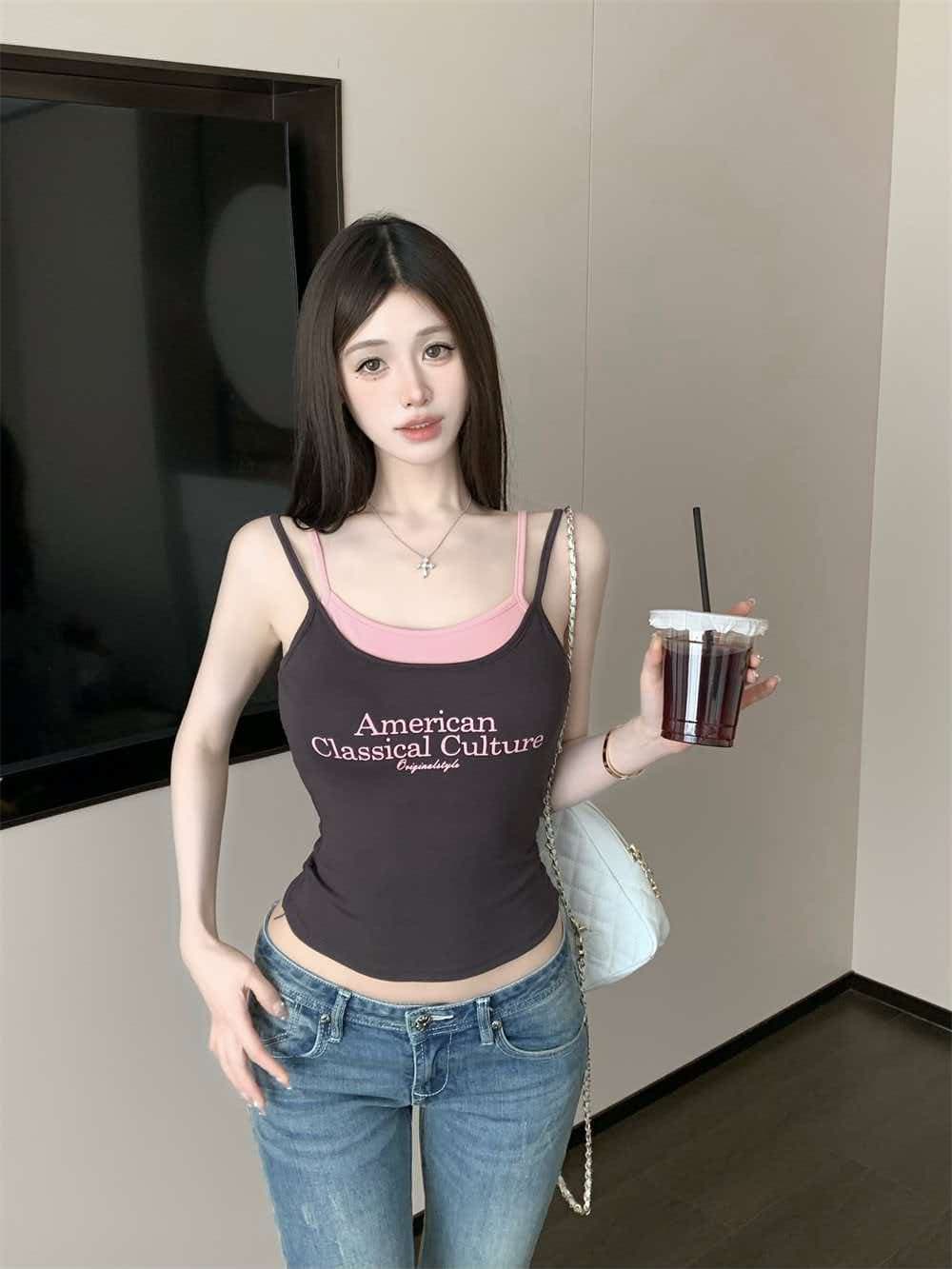 아메리칸 레트로 알파벳 페이크 레이어드 캐미솔 여름 2026 새로운 쇼트 스타일 작은 대중 몸매 가꾸기 연령 감소 맨위 상세 이미지 28
