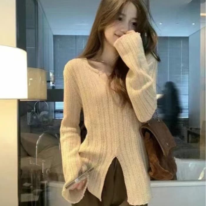 가을 겨울 의류 새로운 디자인 센스 V넥 긴팔 여성 슬림해 보이는 품격 밑단 트임 바이 가져 가라. 캐주얼 니트 맨위 이미지 2