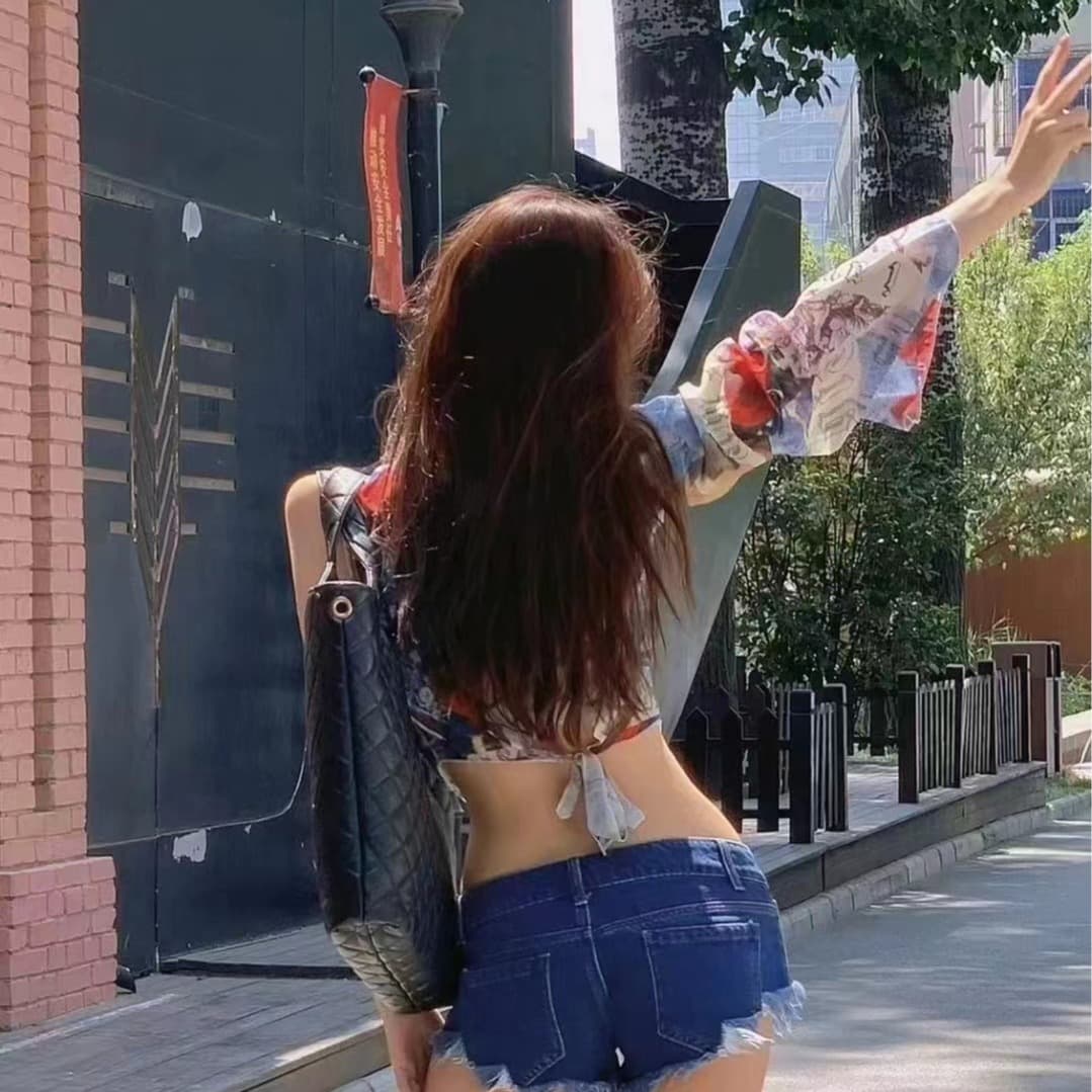 이른 가을 새로운 디자인 센스 프랑스식 불규칙 디자인 오프숄더 레이스업 맨위 여성 이미지 2