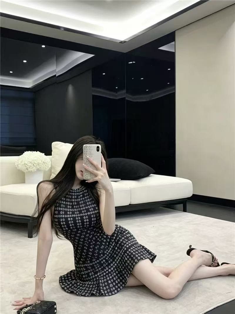 프랑스식 섹시함 허리 수축 타이트 스커트 여성 드레스 여름 검정색 꽃무늬 라운드 넥 품격 한 마디 치마 민소매 미니 스커트 상세 이미지 3