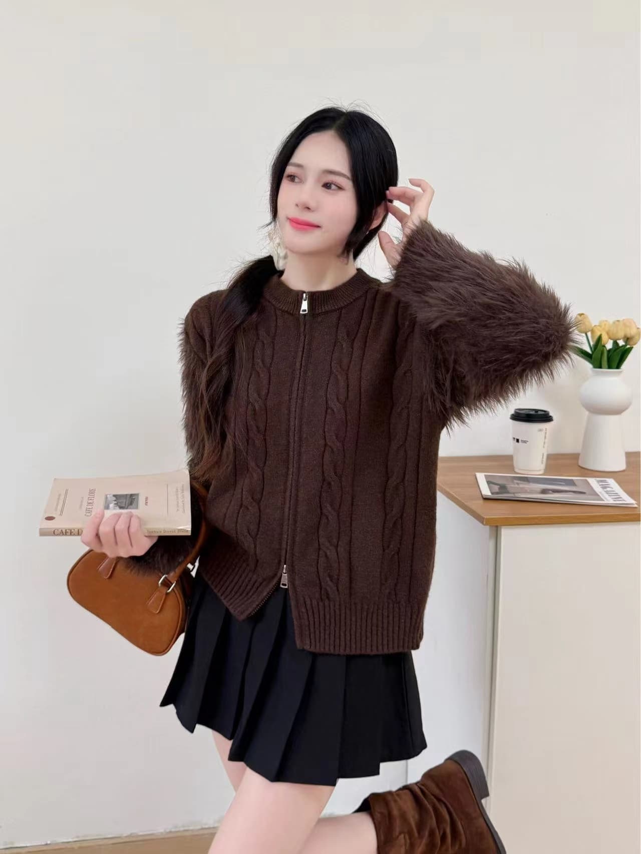 느긋한 바람 부드러운 찹쌀 모방 밍크 울 두꺼운 쇼트 스타일 스웨터 여성 코트 가을 겨울 고급 센스 루즈핏 모피 니트 오픈 가디건 상세 이미지 10