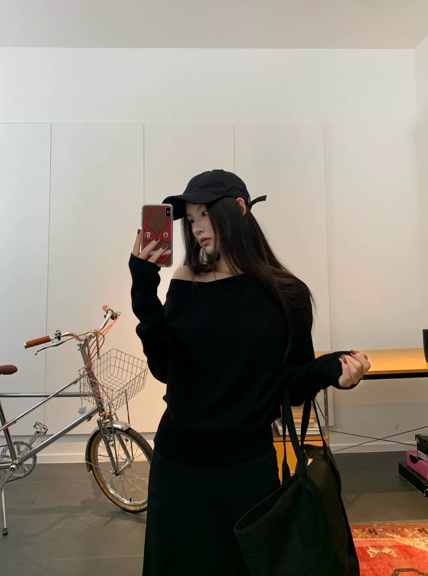 느긋한 바람 보트넥 오프숄더 스웨터 여자 디자인 센스 한 부서 루즈핏 비스듬한 어깨 니트 스웨터 맨위 상세 이미지 11