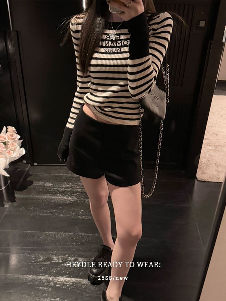 검은 콩 흠 북유럽 휴가 흑백 줄무늬 배색 스웨터 여자 봄 가을 새로운 몸매 가꾸기 쇼트 스타일 니트 맨위 상세 이미지 6