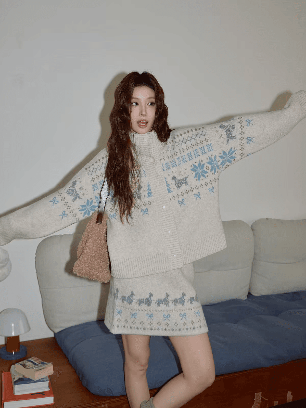 레트로 자카드 스웨터 세트 여성 2026 새로운 가을 겨울철 홍콩 느낌 chic 느긋한 반신 스커트 투피스 세트 상세 이미지 2