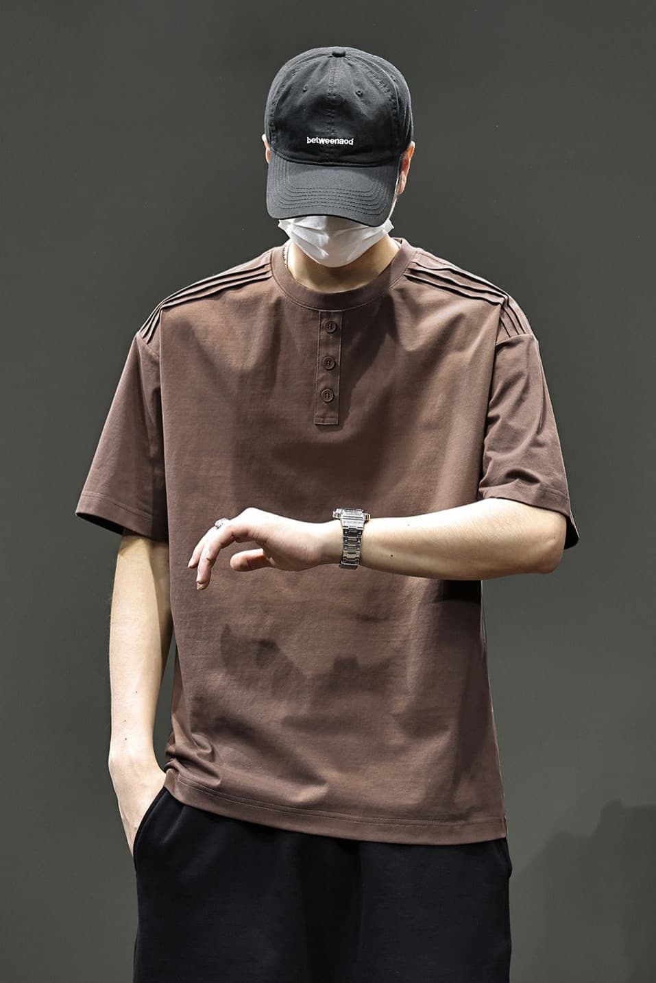 실사 2026 여름 새로운 조수 브랜드 어깨 와이드 프로필 모양 캐주얼 라운드 넥 티셔츠 맨위 루즈핏 다용도 빅 사이즈 동정 이미지 6