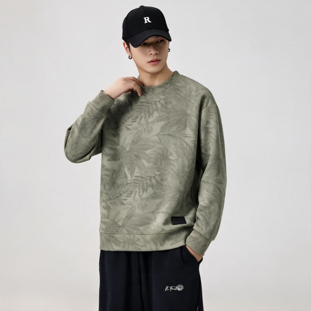 실사 2026 가을 겨울 새로운 조수 브랜드 전체 인쇄 디자인 후드티 남성 라운드 넥 풀오버 트렌드 와 성별 다용도 맨위