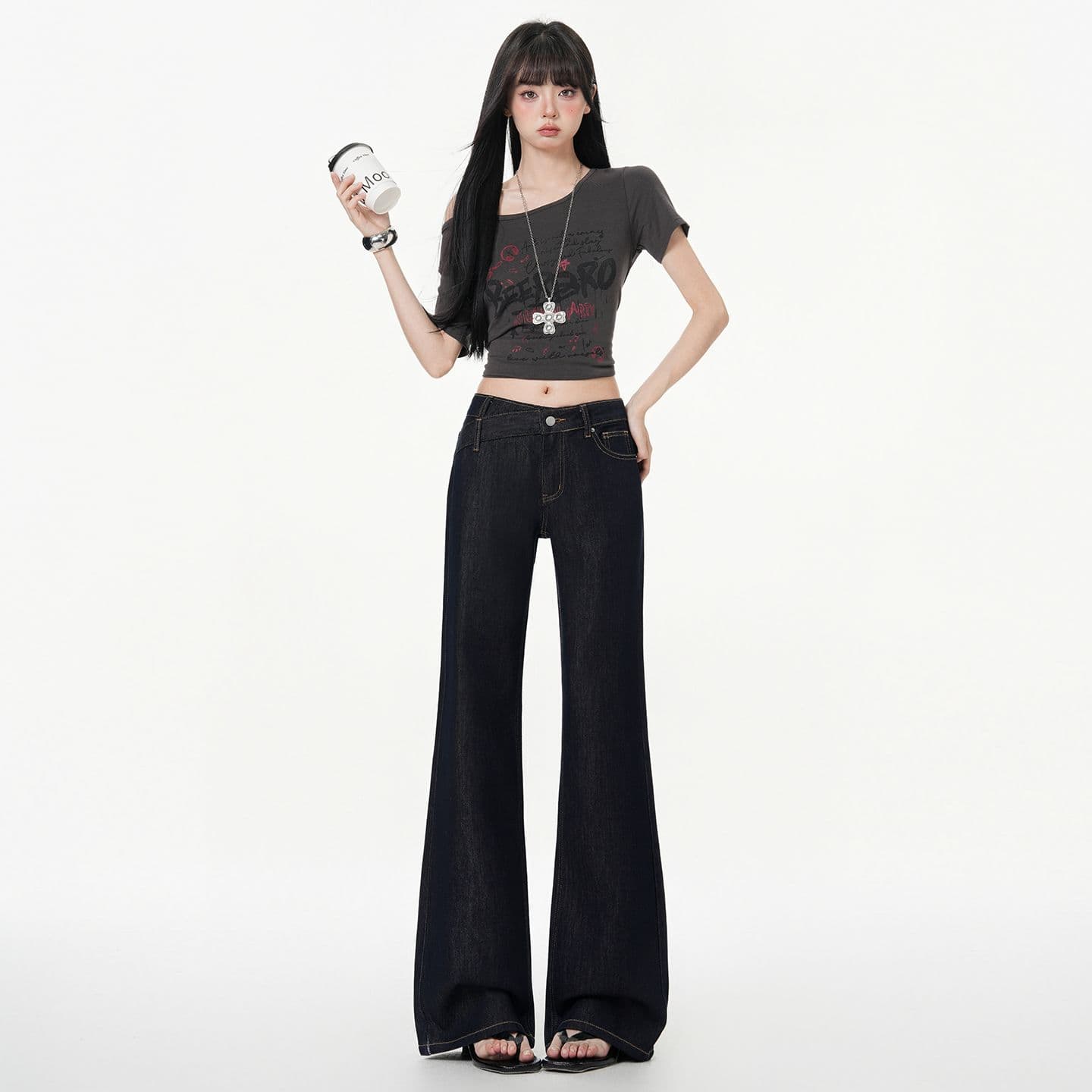 아메리칸 단 닝 진한 파란색 부츠컷 청바지 여성 2026 가을 새로운 로우 웨이스트 뜨거운 구슬 루즈핏 아니요 막대기 다리 나팔 바지 이미지 2