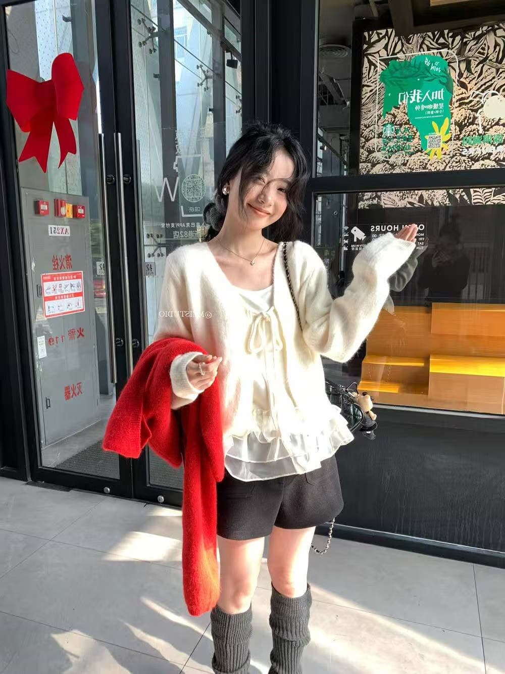 2026 가을 겨울 새로운 신년 분위기 센스 레이스업 빨간색 보온 두꺼운 스웨터 여성 뜨개질 오픈 가디건 긴팔 맨위 상세 이미지 9