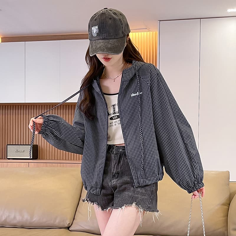 한국 스타일 이른 가을 새로운 레트로 체크무늬 자수 전원 바람 운동 긴팔 후드 펌핑 셔츠 재킷 자외선 차단 의류 이미지 5