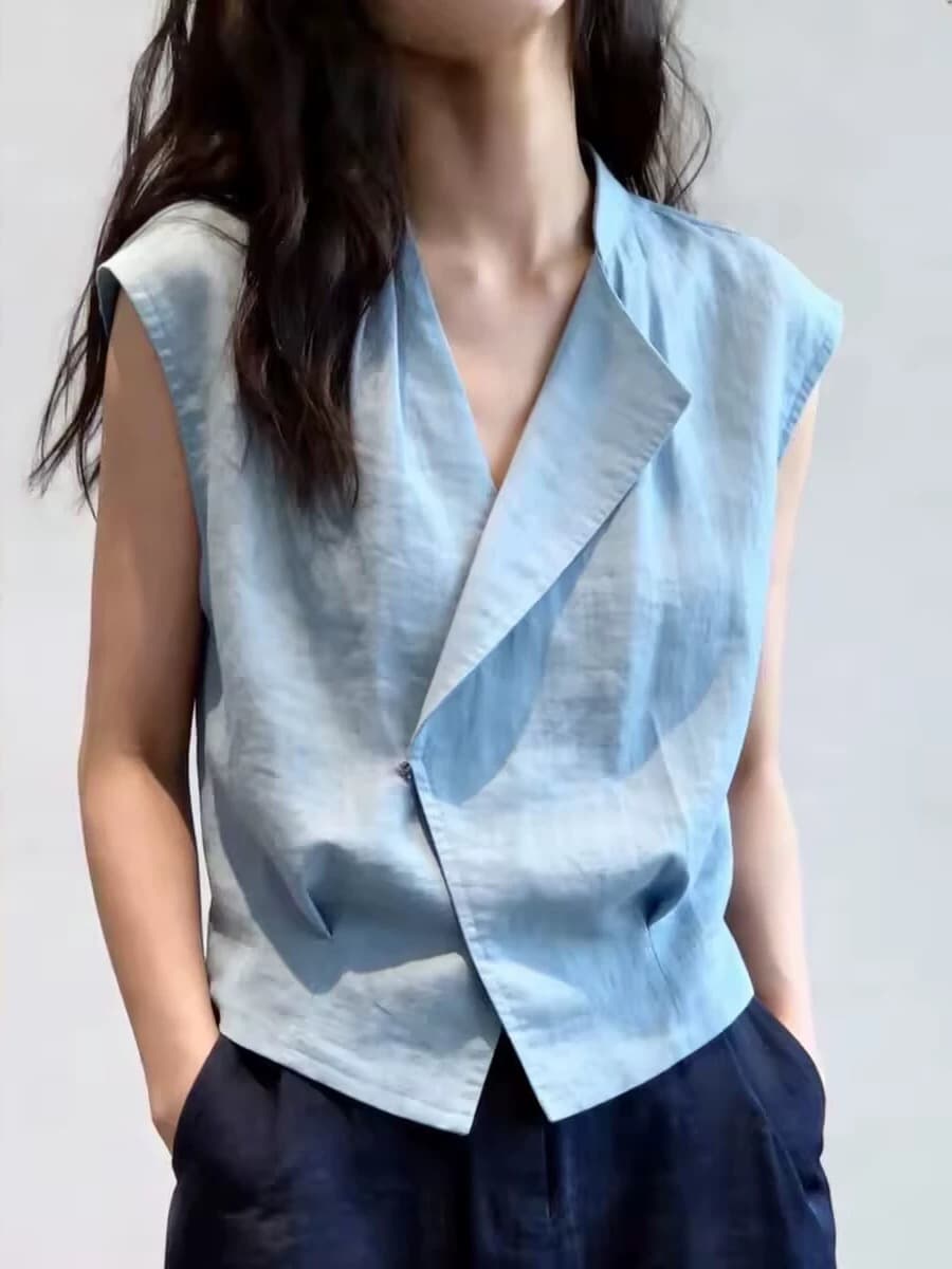 파란색 민소매 맨위 여성 슬림해 보이는 품격 연령 감소 고급 센스 출퇴근 여성 의류 캐주얼 바람 2026 년 여름 새로운 이미지 3