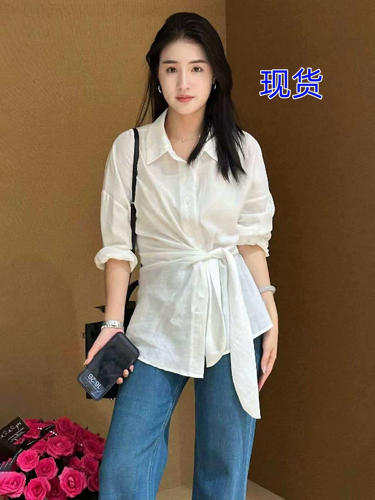 화이트 긴팔 여성 셔츠 이른 가을 여성 의류 2026 새로운 폭발 셔츠 프랑스식 디자인 센스 스트랩 허리 수축 맨위