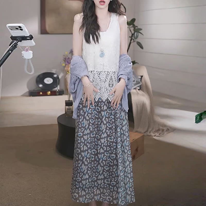 2026 봄 가을 홀로우 아웃 니트 자주색 회색 블루 블라우스 얇고 가벼운 편안함 레오파드 무늬 반신 스커트 자카드 인사이드 가져 가라. 3종 세트 이미지 2