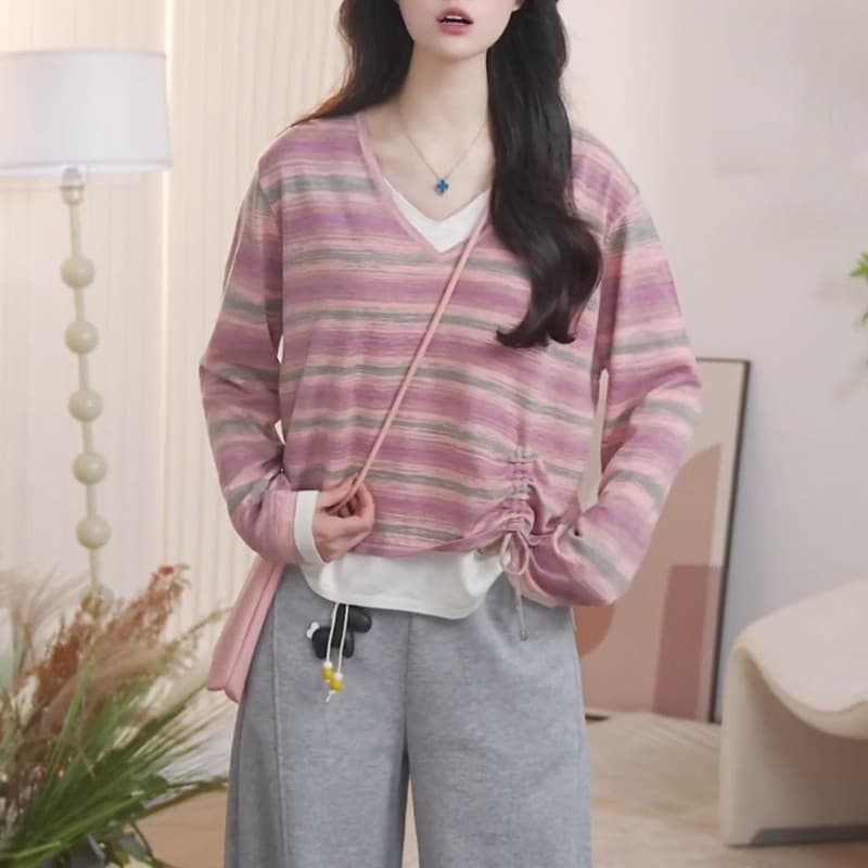 느슨함 센스 출퇴근 고급 센스 2026 봄 가을 새로운 일상 다용도 슬림해 보이는 미니멀리즘 섹션 페이크 레이어드 니트 스웨터 여성 상세 이미지 3