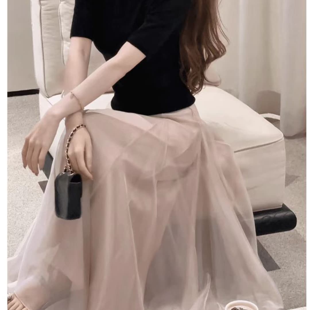 2026 봄 여름 새로운 패션 미니멀리즘 자이언트 잘 생긴 인터넷 유명인 같은 단락 우아함 다용도 트렌드 루즈핏 슬림해 보이는 반신 스커트 이미지 2