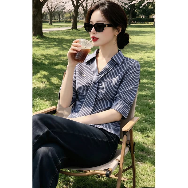 한 부서 출퇴근 일상 여성 셔츠 2026 여름 스트라이프 셔츠 칼라 중간 소매 리본 허리 수축 슬림해 보이는 디자인 센스 이미지 2