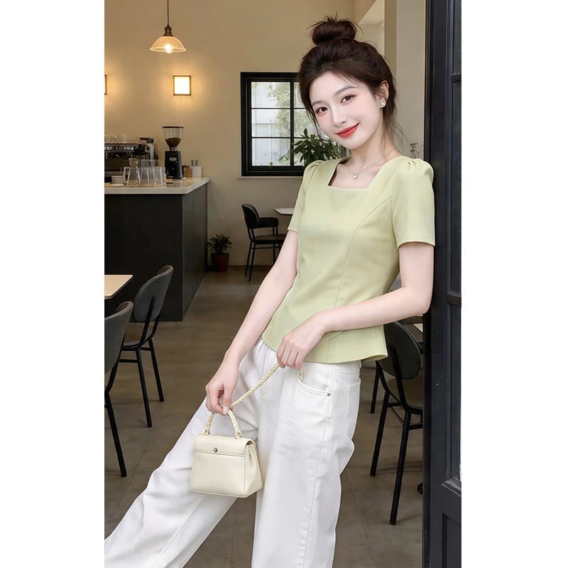 지방 mm 트렌드 여성 의류 패션 연령 감소 단색 Chic 반팔 티셔츠 여성 2026 여름 새로운 미니멀리즘 바람 맨위 상세 이미지 4