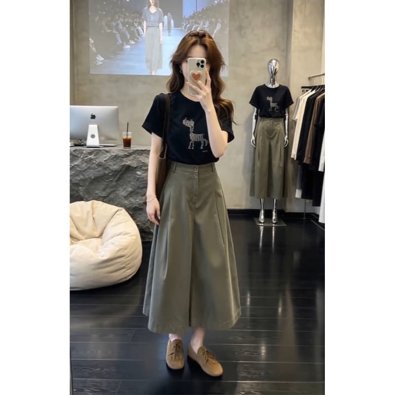 향기로운 듀오 한 부서 익스트림 제인 캐주얼 세트 슬림해 보이는 맨위 표지 넓적 다리 도루 센스 워크웨어 중간 길이 스커트 2026 새로운 다용도 상세 이미지 3