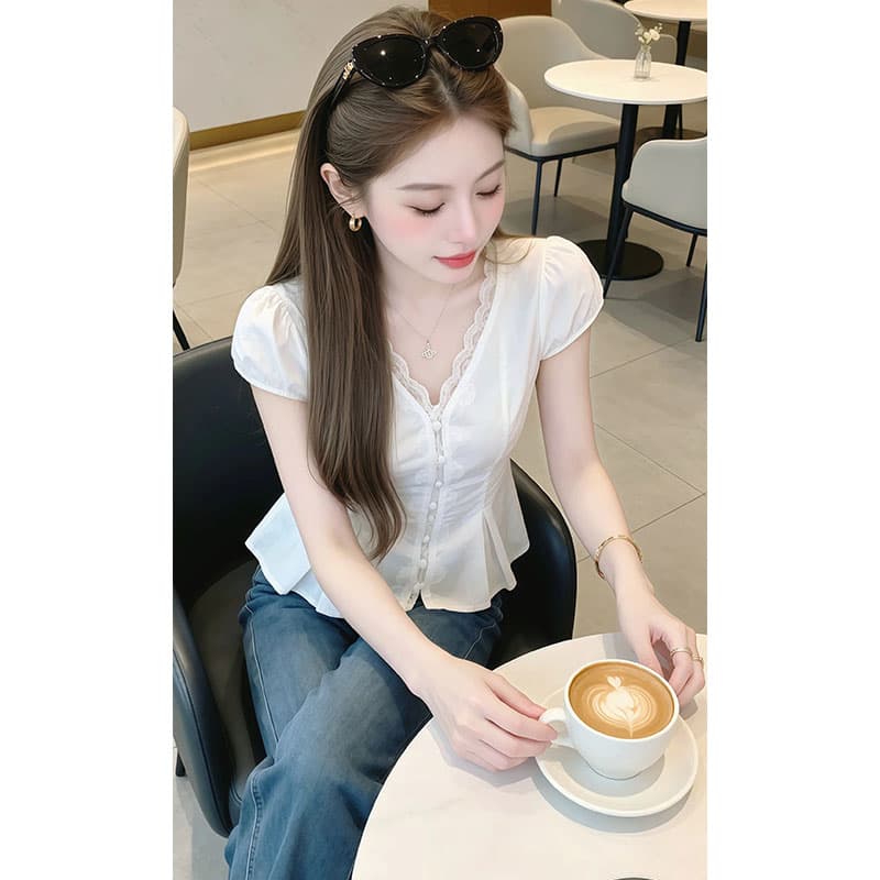 고급 센스 레이스 패치워크 여성 셔츠 2026 여름 새로운 작은 대중 외국 가스 트렌드 인터넷 유명인 디스플레이 화이트 슬림해 보이는 맨위 이미지 5
