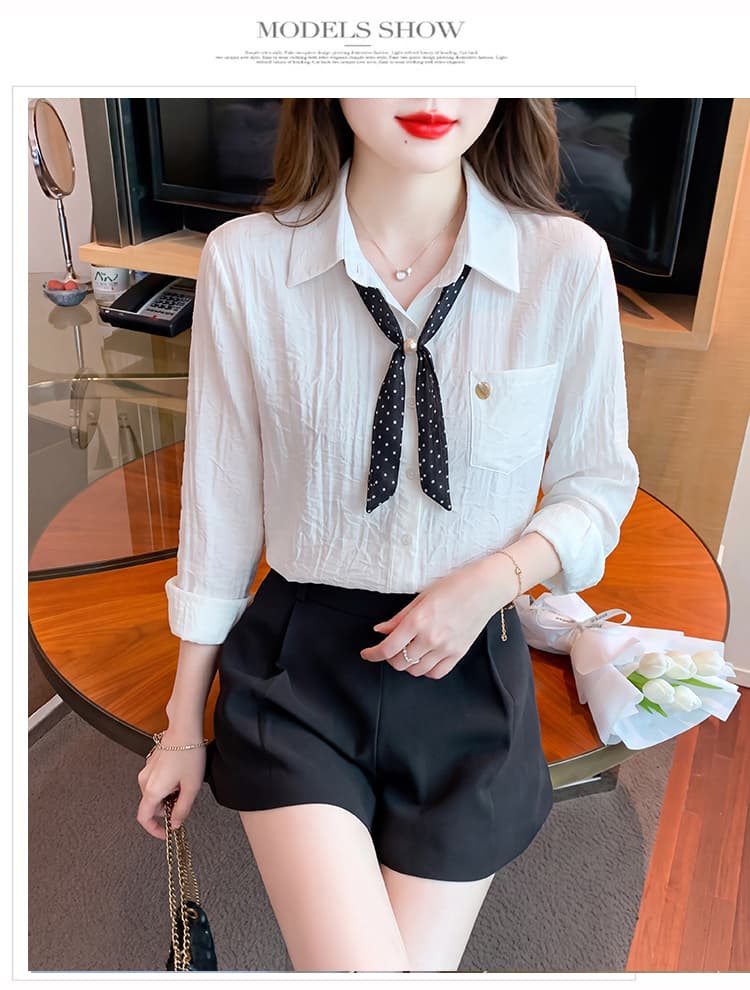 프랑스식 파란색 폴로 칼라 스카프 긴팔 여성 셔츠 2026 가을 새로운 디자인 센스 다용도 슬림해 보이는 맨위 상세 이미지 14