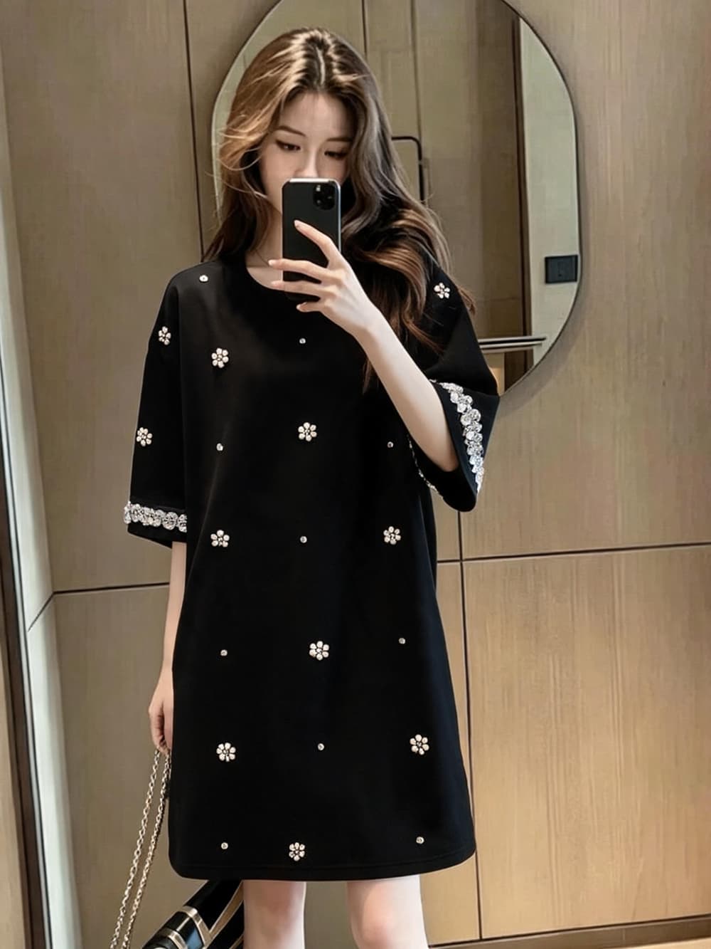 실사 빅 사이즈 여성 의류 2026 여름 라운드 넥 무거운 작업 비즈 박기 반팔 캐주얼 중간 길이 루즈핏 티셔츠 맨위 여성 이미지 2