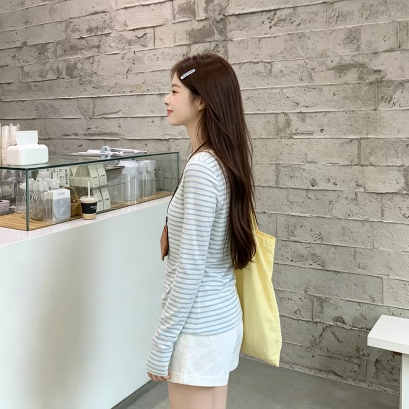 파란색 V넥 스트라이프 자외선 차단 긴팔 티셔츠 여성 여름 일본과 한국 부서 느슨함 느긋한 센스 루즈핏 블라우스 맨위 이미지 5