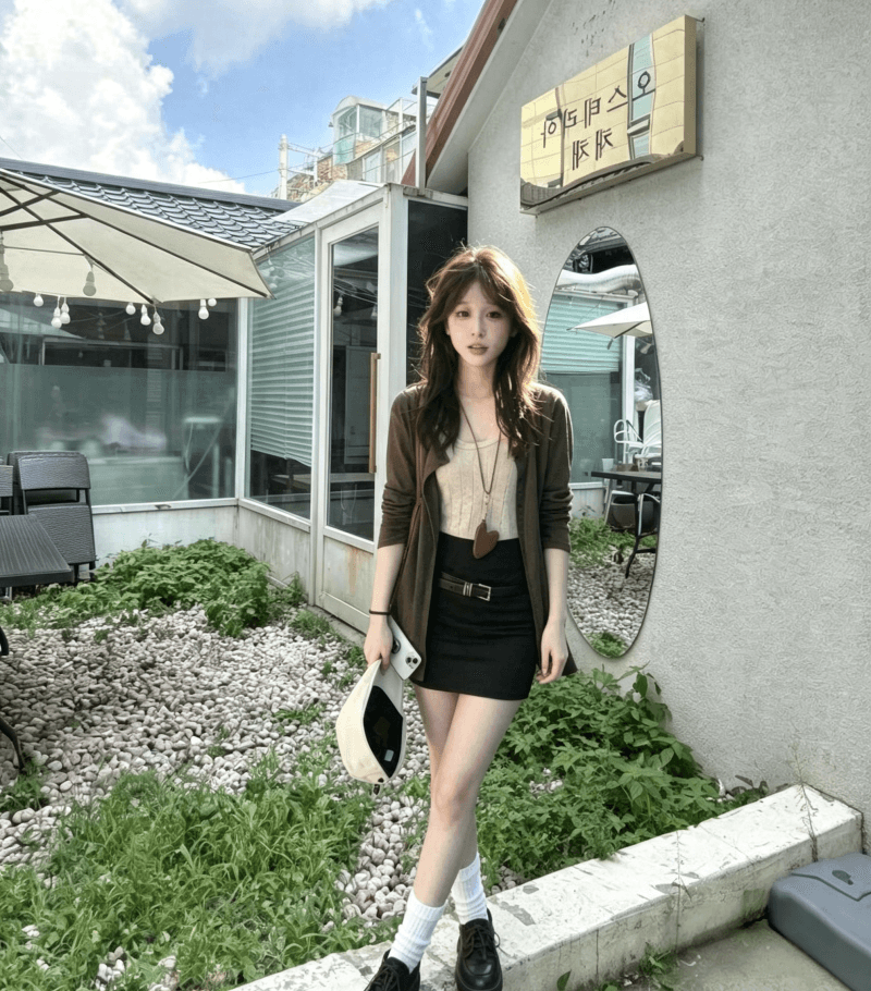 품격 전체 집합 ootd 착용 가져 가라. 느긋한 느슨함 센스 레트로 오픈 가디건 인사이드 가져 가라. 미니 스커트 세 조각 세트 2026 가을 이미지 4