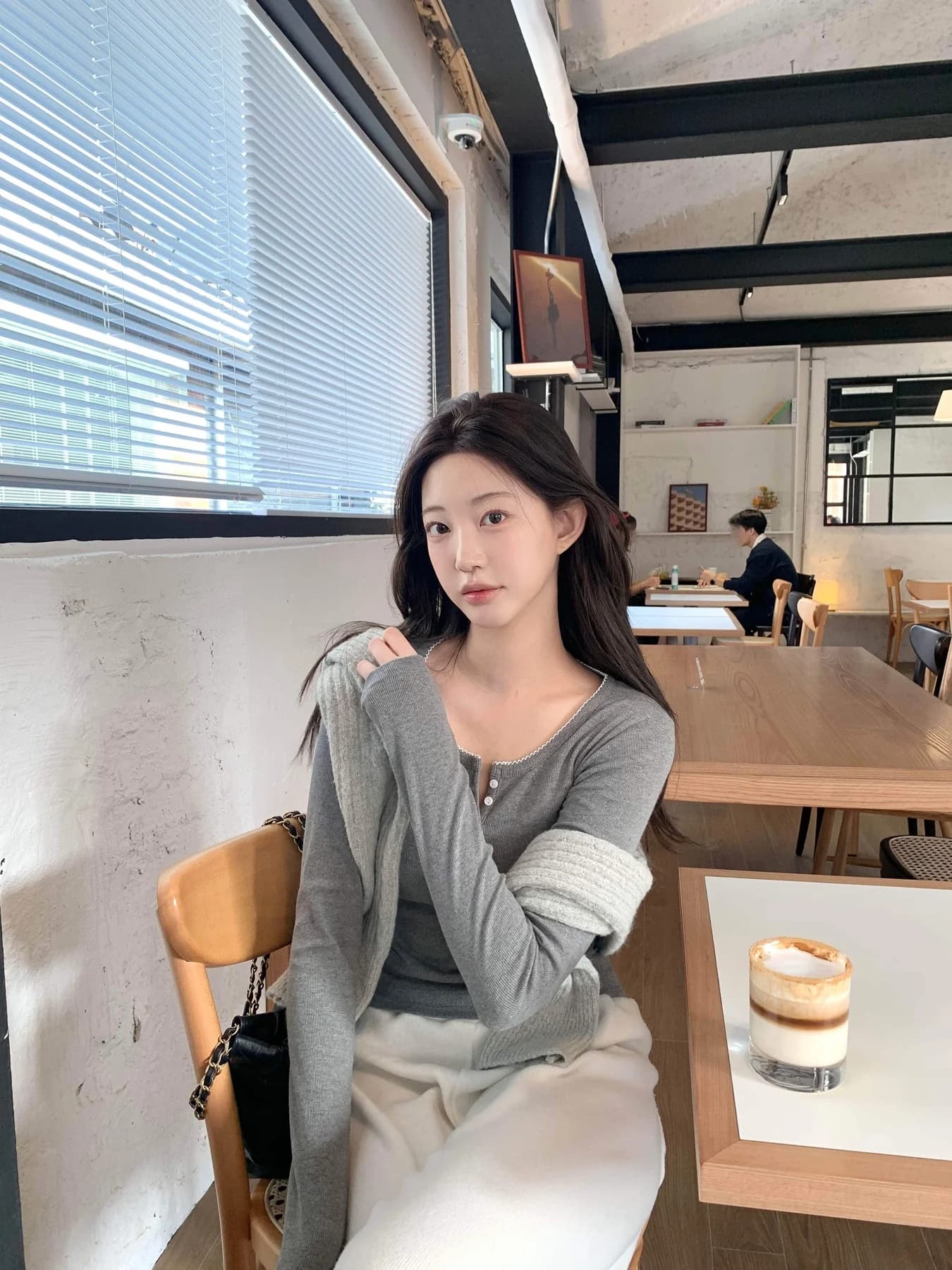 있음 밖으로 한국 스타일 다용도 반 개방 칼라 중국 북부 긴팔 티셔츠 여성 기초 디자인 센스 몸매 가꾸기 만나는 맨위 상세 이미지 33
