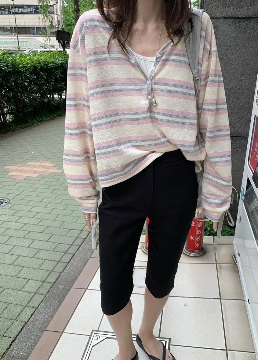 있음 밖으로 한 부서 다용도 연령 감소 스트라이프 캐주얼 루즈핏 느긋한 바람 얇은 스타일 자외선 차단 블라우스 티셔츠 여성 상세 이미지 17