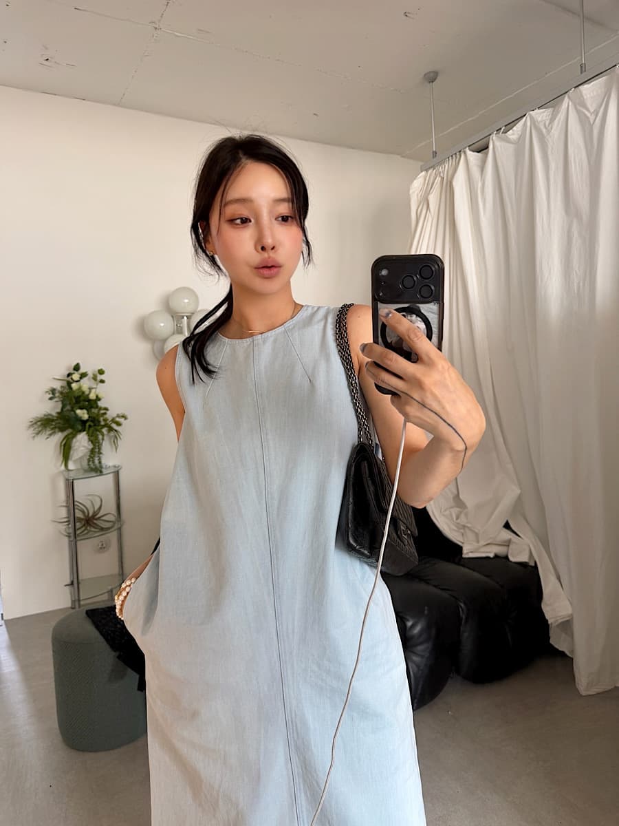한국 스타일 외국 가스 다용도 미니멀리즘 느슨함 센스 민소매 라운드 넥 루즈핏 데님 드레스 상세 이미지 11