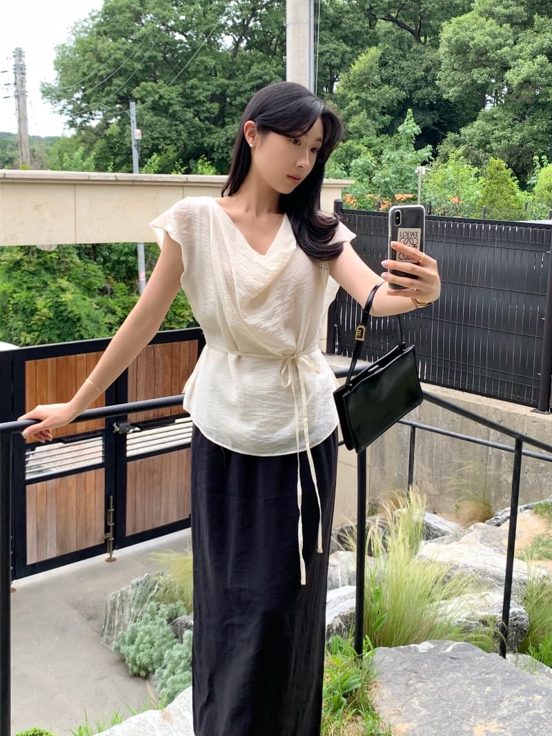 한국 스타일 여름 신제품 이중층 페이크 레이어드 레이스업 반팔 셔츠 여성 상세 이미지 8