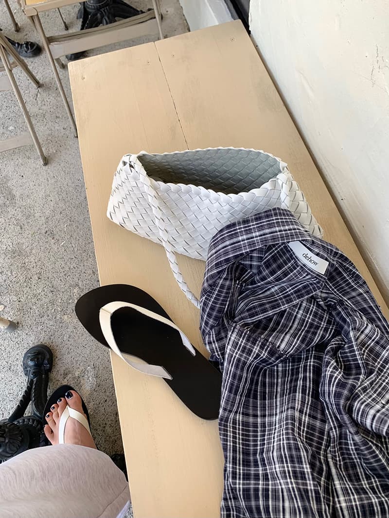 한국 스타일 느긋한 바람 레트로 미니멀리즘 루즈핏 체크무늬 폴로 칼라 부서 버클 긴팔 얇은 스타일 자외선 차단 셔츠 여성 상세 이미지 10