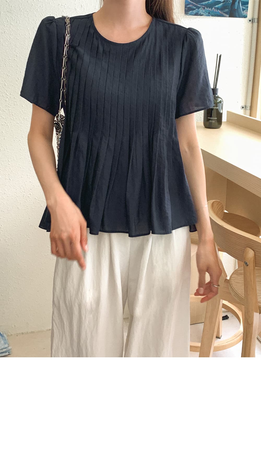 있음 밖으로 한 부서 여름 작은 셔츠 3 차원 탑 그램 Pleat 플리츠 라운드 넥 맨위 여성 상세 이미지 35