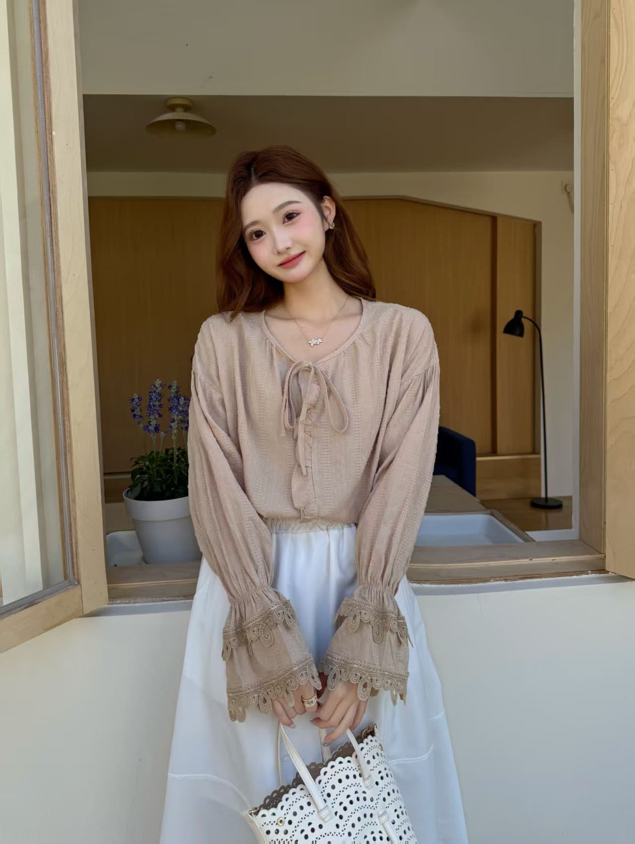 있음 밖으로 한국 작은 프랑스식 레이스업 무거운 작업 레이스 3 차원 레이스 긴팔 오픈 가디건 셔츠 여성 이미지 2