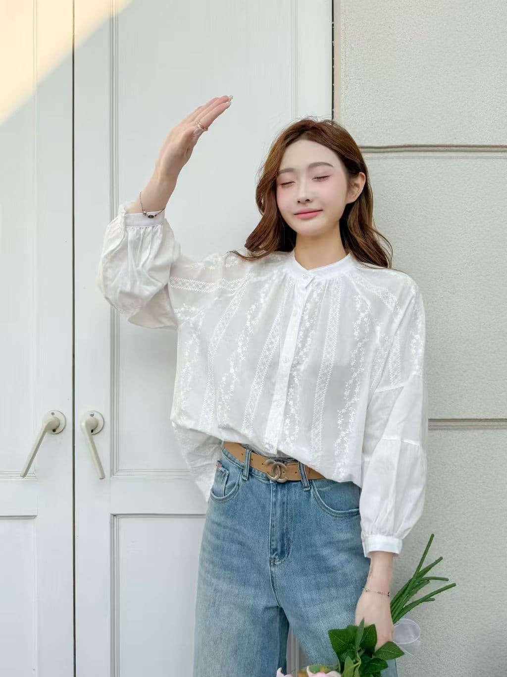 있음 밖으로 프랑스식 레트로 자카드 자수 라운드 넥 여성 셔츠 디자인 센스 패치워크 벌룬 소매 연령 감소 인형 셔츠 상세 이미지 20