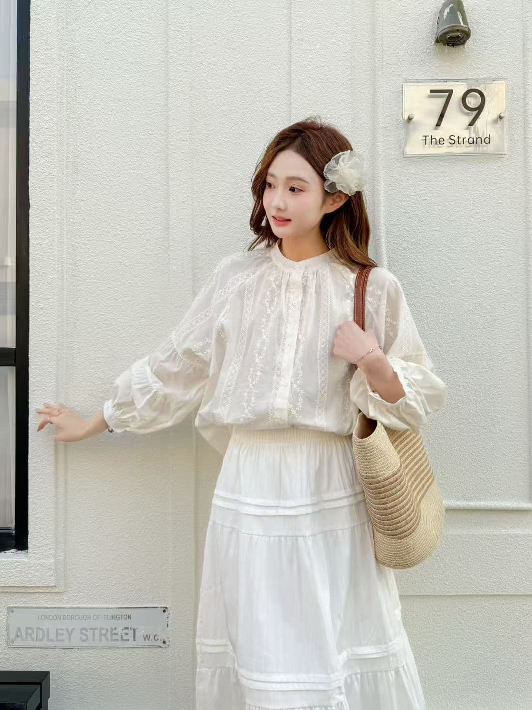 있음 밖으로 프랑스식 레트로 자카드 자수 라운드 넥 여성 셔츠 디자인 센스 패치워크 벌룬 소매 연령 감소 인형 셔츠 상세 이미지 24
