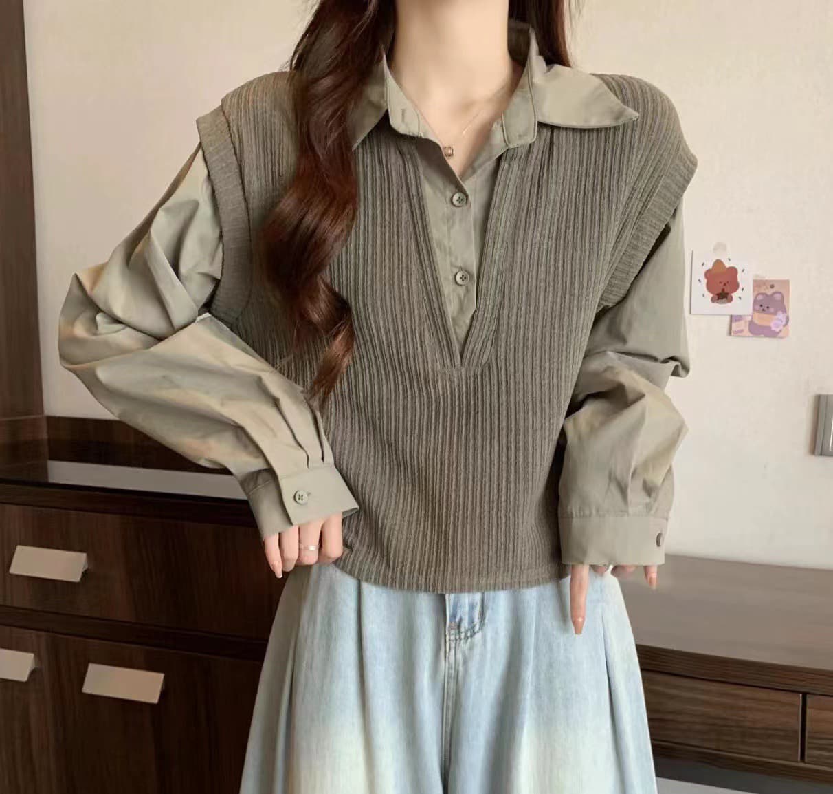 실사 지방 mm 가을 새로운 한국 스타일 루즈핏 POLO 칼라 페이크 레이어드 니트 패치워크 셔츠 여성 긴 소매 맨위 트렌디 상세 이미지 4