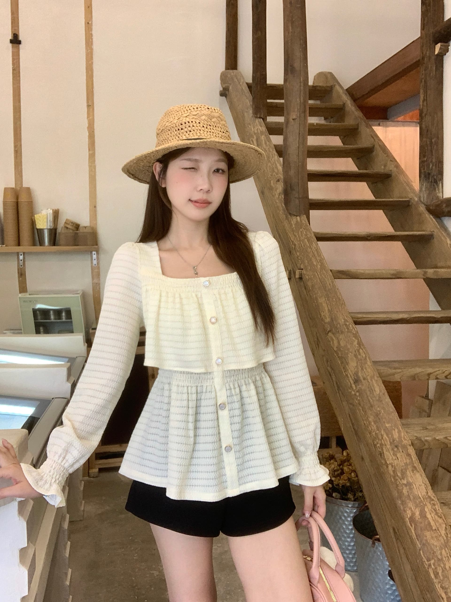 실사 2026 가을 의상 새로운 지방 mm 빅 사이즈 여성 프랑스식 품격 광장 칼라 홀로우 아웃 맨위 프릴 긴팔 작은 셔츠 상세 이미지 29