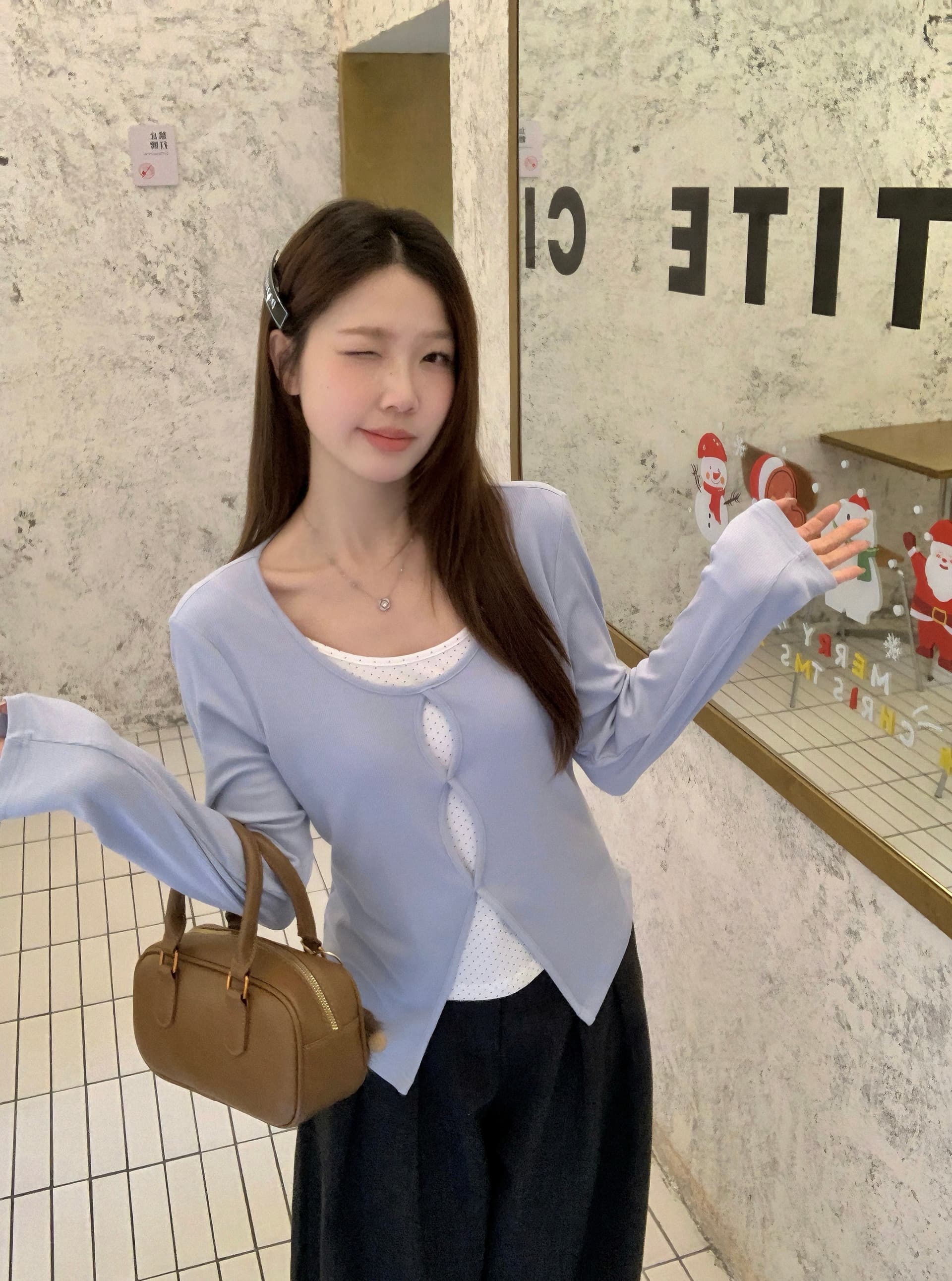 실사 2026 가을 새로운 빅 사이즈 지방 mm 페이크 레이어드 도트 무늬 긴팔 티셔츠 디자인 센스 몸매 가꾸기 슬림해 보이는 맨위 이미지 2